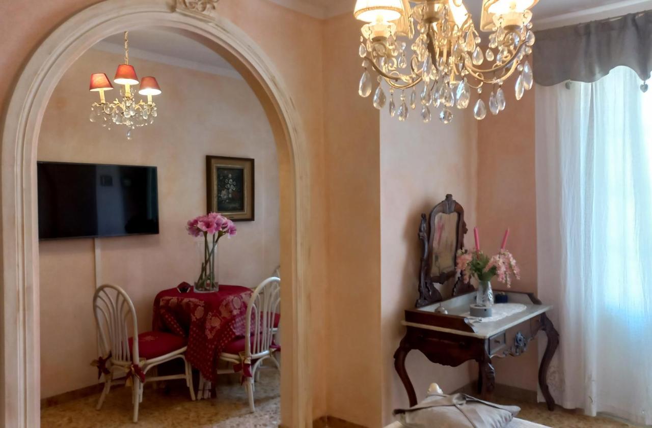 וירג'יו Villino San Martino 350M Dal Mare With Covered Parking מראה חיצוני תמונה