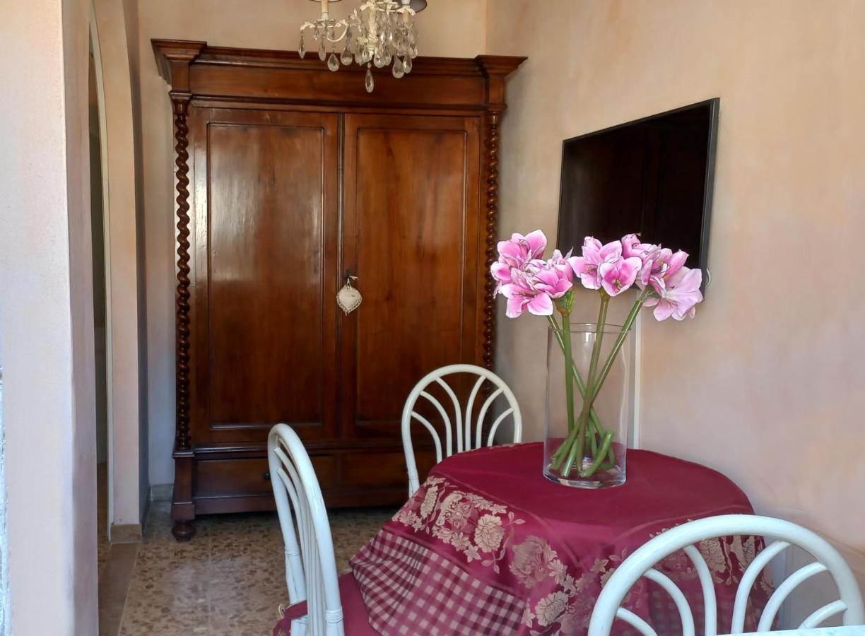 וירג'יו Villino San Martino 350M Dal Mare With Covered Parking מראה חיצוני תמונה