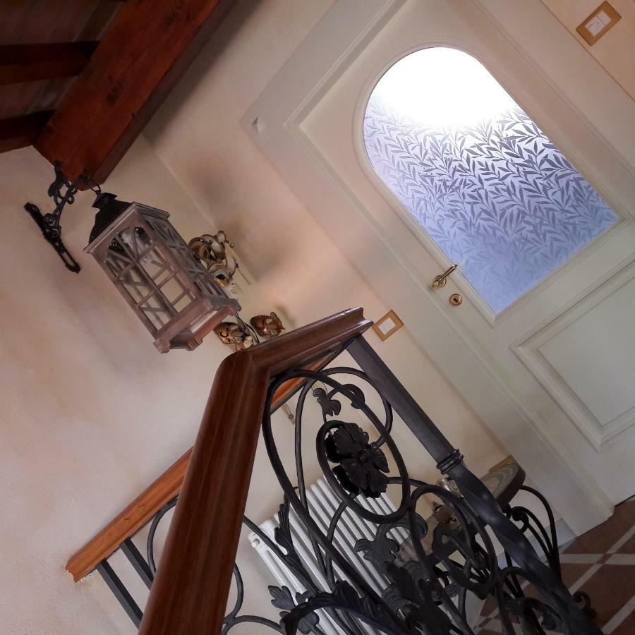 וירג'יו Villino San Martino 350M Dal Mare With Covered Parking מראה חיצוני תמונה